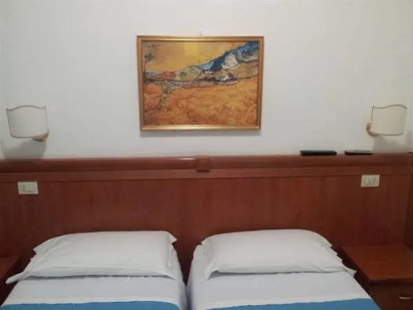 Hotel Art Mary Rom 3*,  Italien
